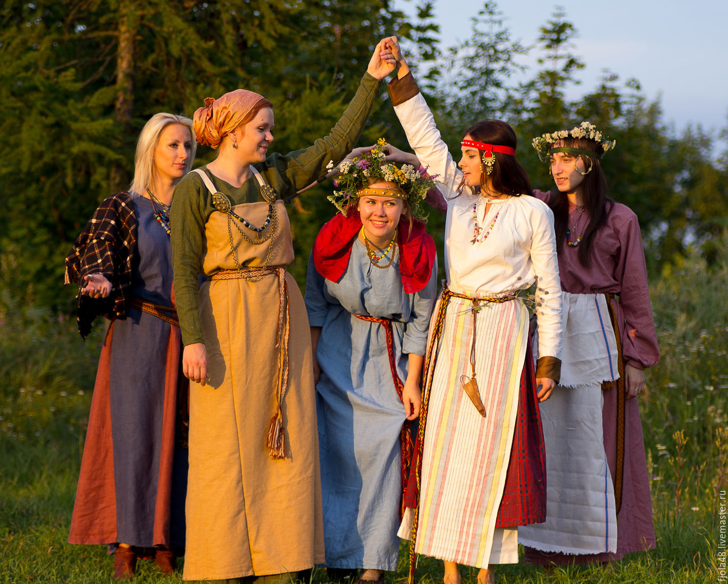 Sexy model Slavic women in Belford Roche